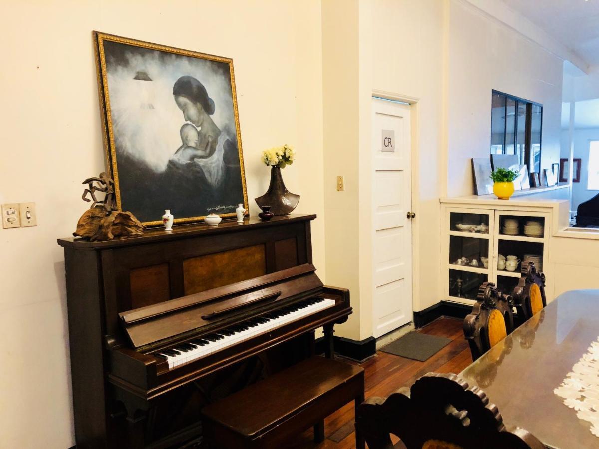 The White Bed And Breakfast באקולוד מראה חיצוני תמונה